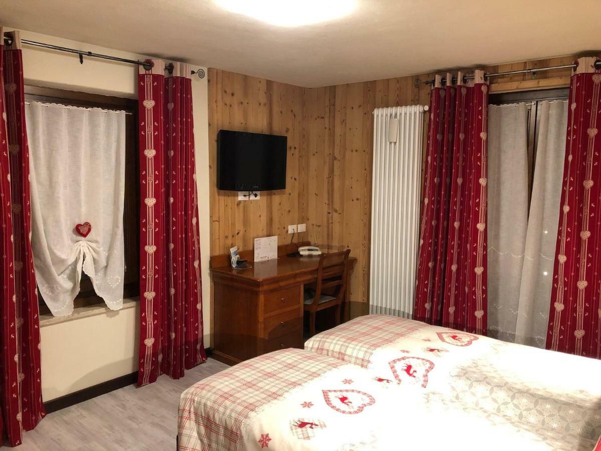 Hotel Edelweiss Пре-Сен-Дідьє Екстер'єр фото